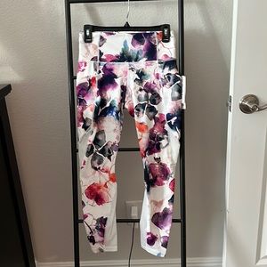 Athleta floral Mudra 7/8 tight